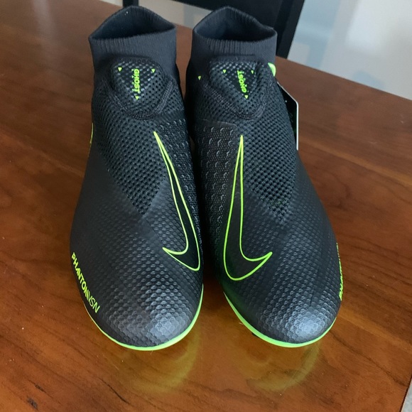 nike phantom vision pro cleats